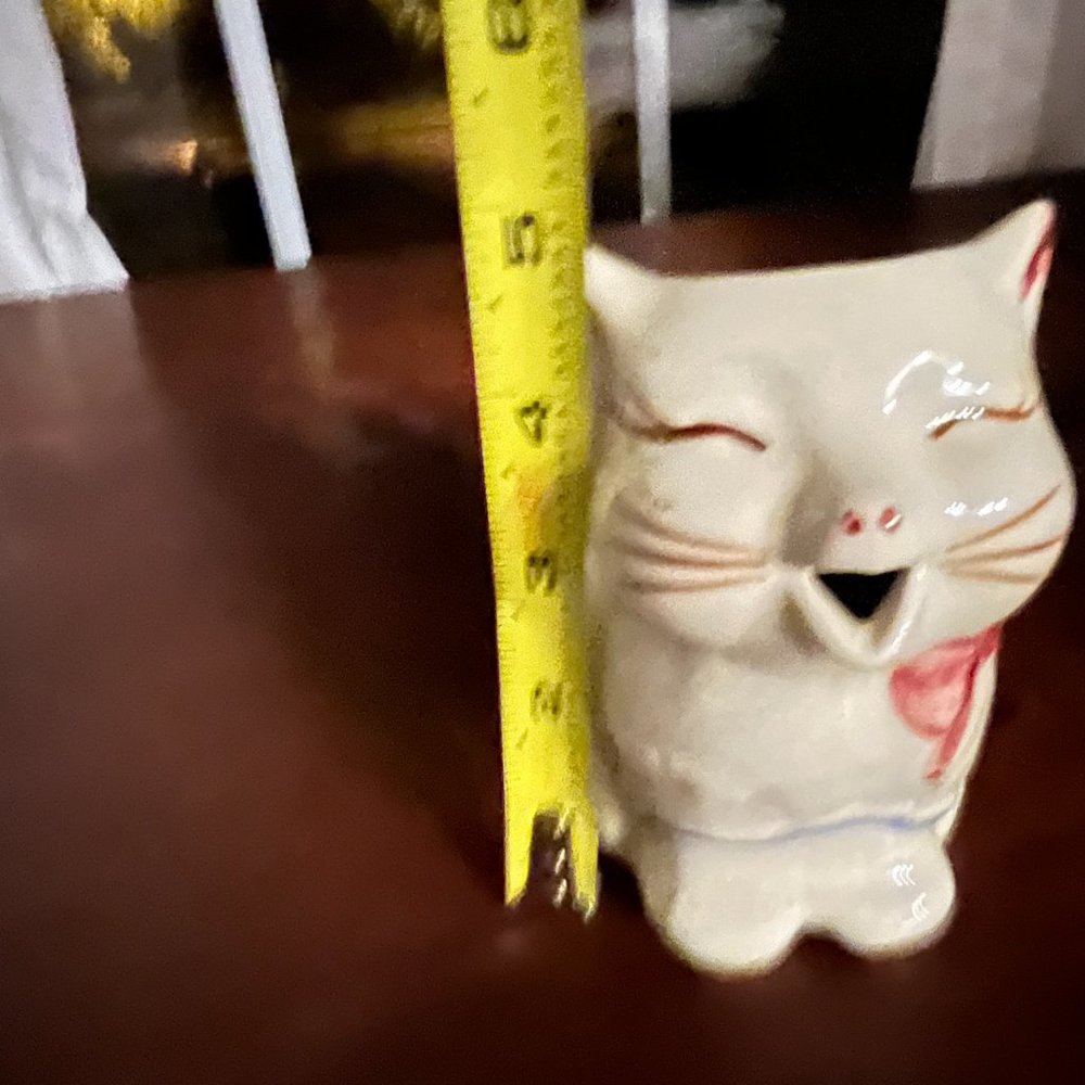 Vintage Shawnee Pottery Puss n Boots Creamer Milk Pitcher 1940’s Kitty Cat Shape - Picture 4 of 5